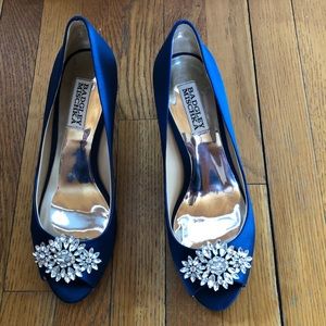 Badgley Mischka Peep Toe pumps size 7